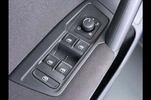 Volkswagen Tiguan 1.4 TSI eHybrid PHEV DIRECT LEVERBAAR | RECENT ONDERHOUD UITGEVOERD | 360 CAMERA ZICHT | STOEL- EN STUURWIELVERWARMING | PANORAMADAK | INCLUSIEF 12 MAANDEN BOVAG-GARANTIE