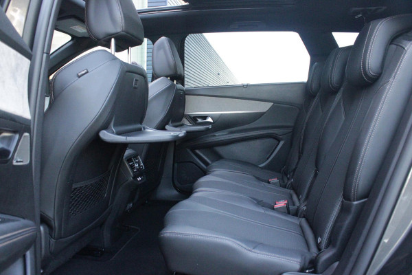 Peugeot 5008 1.6 180PK AUTOMAAT GT | PANORAMA SCHUIF/KANTEL DAK | FOCAL AUDIO SYSTEM | 7-PERSOONS! | NAVIGATIE | APPLE CARPLAY/ANDROID AUTO | ADAPTIVE CRUISE CONTROL | BLACK PACK | FULL LED KOPLAMPEN | DAB+ RADIO | DODEHOEK DETECTIE | 19" LICHTMETALEN VELGEN |