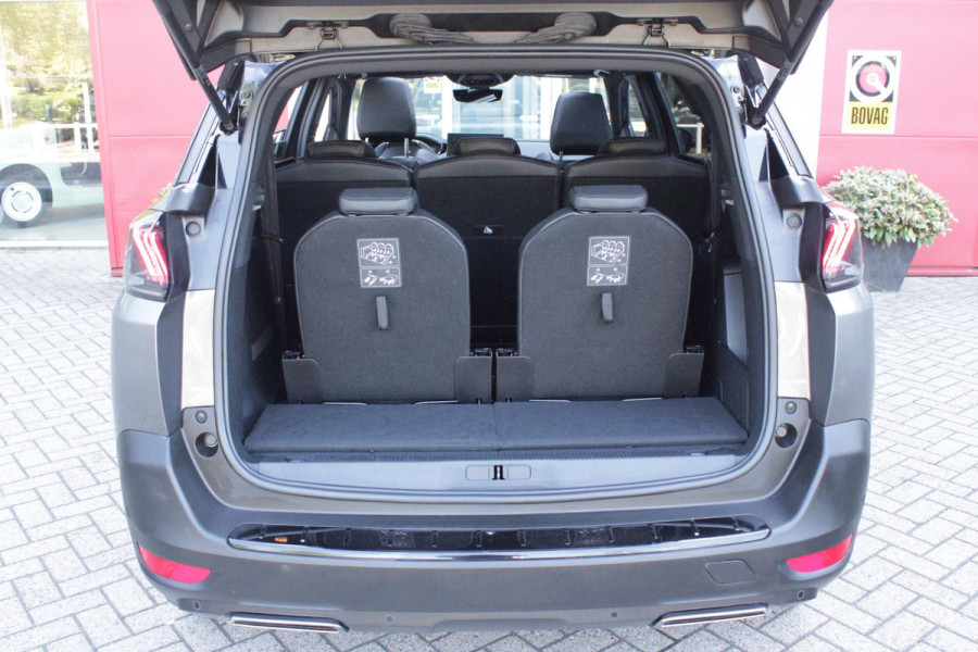 Peugeot 5008 1.6 180PK AUTOMAAT GT | PANORAMA SCHUIF/KANTEL DAK | FOCAL AUDIO SYSTEM | 7-PERSOONS! | NAVIGATIE | APPLE CARPLAY/ANDROID AUTO | ADAPTIVE CRUISE CONTROL | BLACK PACK | FULL LED KOPLAMPEN | DAB+ RADIO | DODEHOEK DETECTIE | 19" LICHTMETALEN VELGEN |
