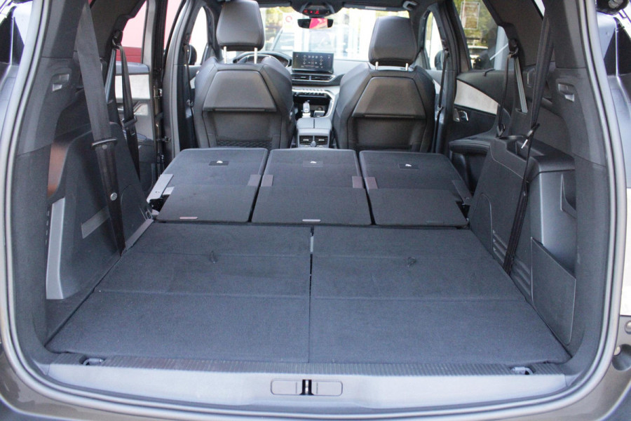 Peugeot 5008 1.6 180PK AUTOMAAT GT | PANORAMA SCHUIF/KANTEL DAK | FOCAL AUDIO SYSTEM | 7-PERSOONS! | NAVIGATIE | APPLE CARPLAY/ANDROID AUTO | ADAPTIVE CRUISE CONTROL | BLACK PACK | FULL LED KOPLAMPEN | DAB+ RADIO | DODEHOEK DETECTIE | 19" LICHTMETALEN VELGEN |