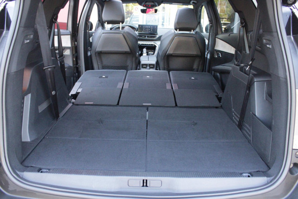 Peugeot 5008 1.6 180PK AUTOMAAT GT | PANORAMA SCHUIF/KANTEL DAK | FOCAL AUDIO SYSTEM | 7-PERSOONS! | NAVIGATIE | APPLE CARPLAY/ANDROID AUTO | ADAPTIVE CRUISE CONTROL | BLACK PACK | FULL LED KOPLAMPEN | DAB+ RADIO | DODEHOEK DETECTIE | 19" LICHTMETALEN VELGEN |