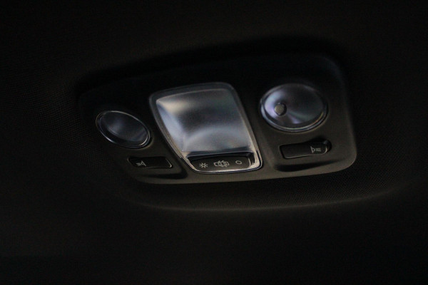 Peugeot 5008 1.6 180PK AUTOMAAT GT | PANORAMA SCHUIF/KANTEL DAK | FOCAL AUDIO SYSTEM | 7-PERSOONS! | NAVIGATIE | APPLE CARPLAY/ANDROID AUTO | ADAPTIVE CRUISE CONTROL | BLACK PACK | FULL LED KOPLAMPEN | DAB+ RADIO | DODEHOEK DETECTIE | 19" LICHTMETALEN VELGEN |