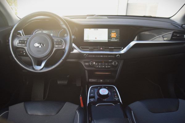 Kia e-Niro DynamicPlusLine 39 kWh SOH 100%/OPENDAK/STOELVERWARMING/CAMERA