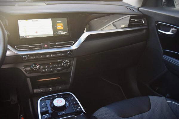 Kia e-Niro DynamicPlusLine 39 kWh SOH 100%/OPENDAK/STOELVERWARMING/CAMERA