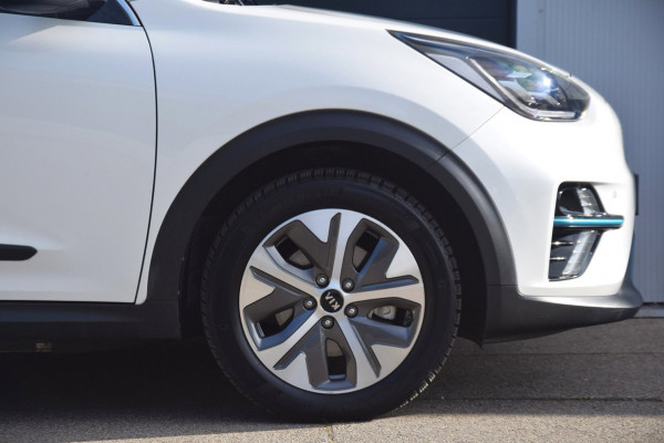 Kia e-Niro DynamicPlusLine 39 kWh SOH 100%/OPENDAK/STOELVERWARMING/CAMERA