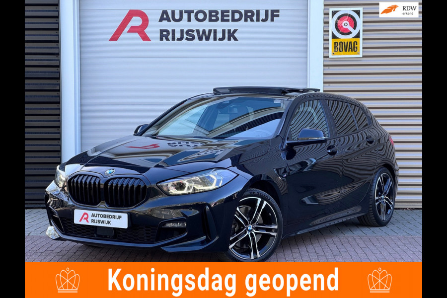 BMW 1-serie 120i Executive Pano/Led/Sfeer/AppleCar
