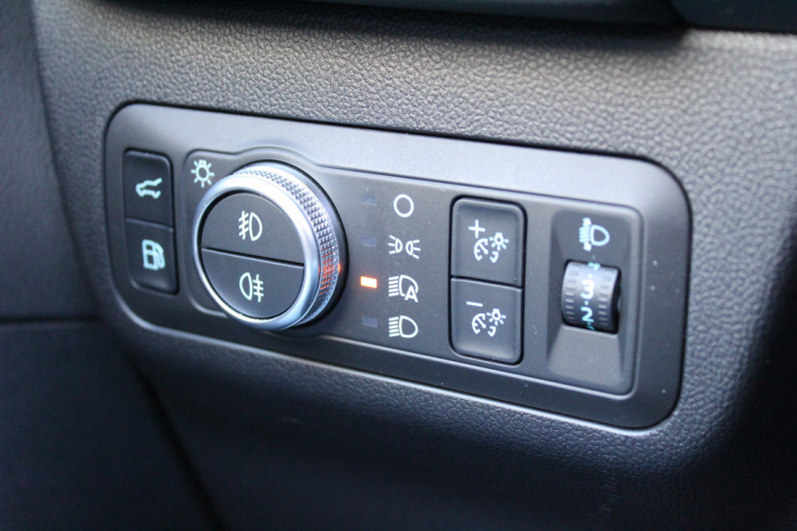 Ford Kuga 2.5 PHEV ST-Line X | Origin NL | Trekhaak | Panoramadak | Styling Pack | B&O | Winterpack
