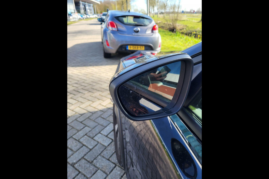 Ford FOCUS Wagon 1.0 EcoBoost Hybrid Active X 155pk | Winterpack | Driver Assistance Pack | Wegklapbare Trekhaak | Elek. Achterklep