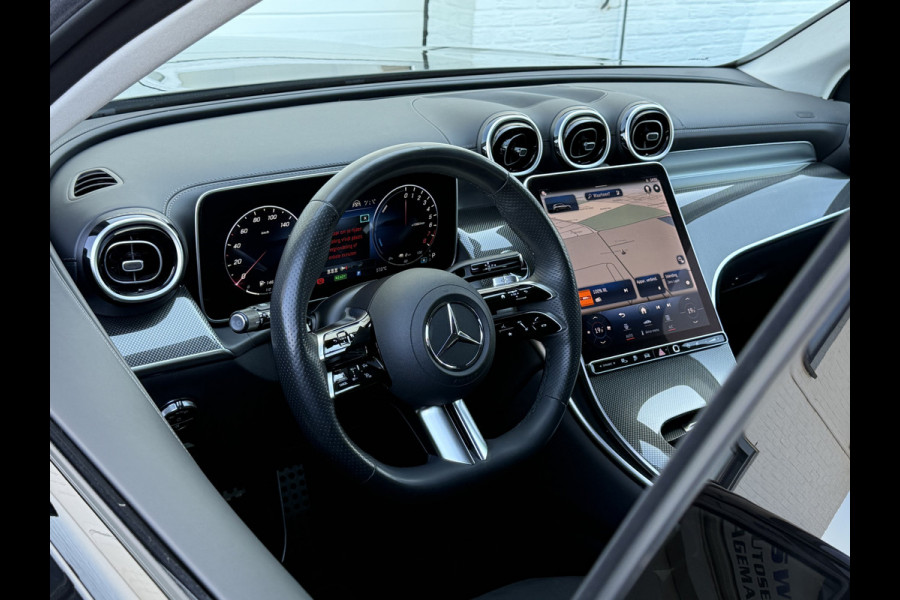 Mercedes-Benz GLC 300e 4MATIC AMG Line | Trekhaak | ACC | 360* Camera | Keyless | 19 inch