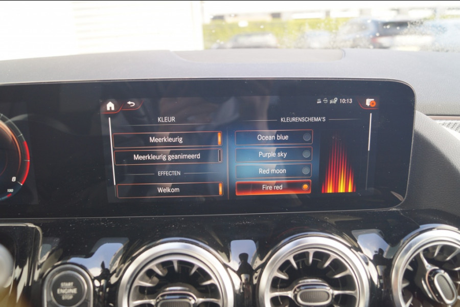 Mercedes-Benz B-Klasse 180 Automaat Business Solution AMG -PANO-LED-ECC-