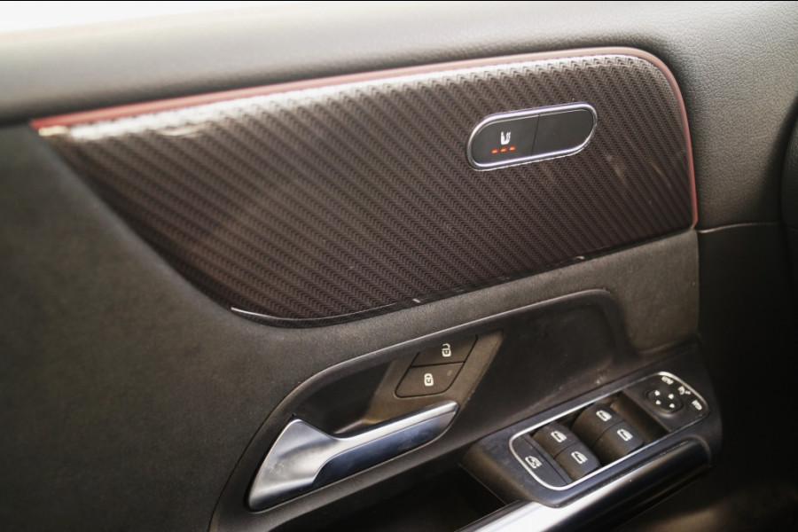 Mercedes-Benz B-Klasse 180 Automaat Business Solution AMG -PANO-LED-ECC-