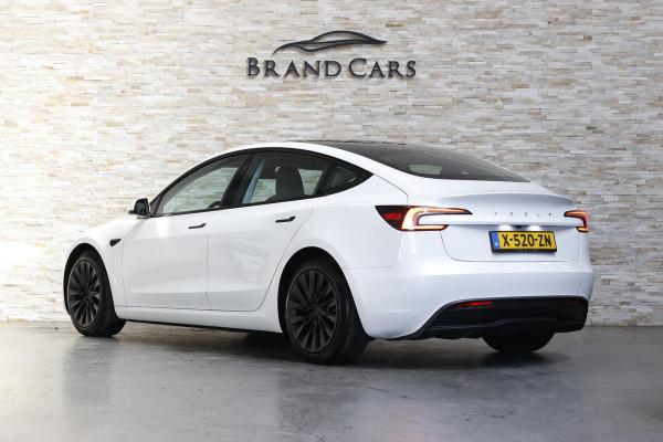 Tesla Model 3 RWD 60 kWh | RWD PREMIUM | AUTOPILOT | STOELVENTILATIE | STOELVERW. V + A | NL AUTO |