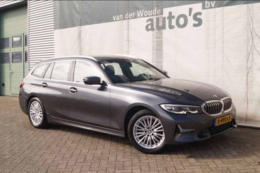 BMW 3 Serie Touring 318i High Executive Edition -LEER-CAM-NAVI-