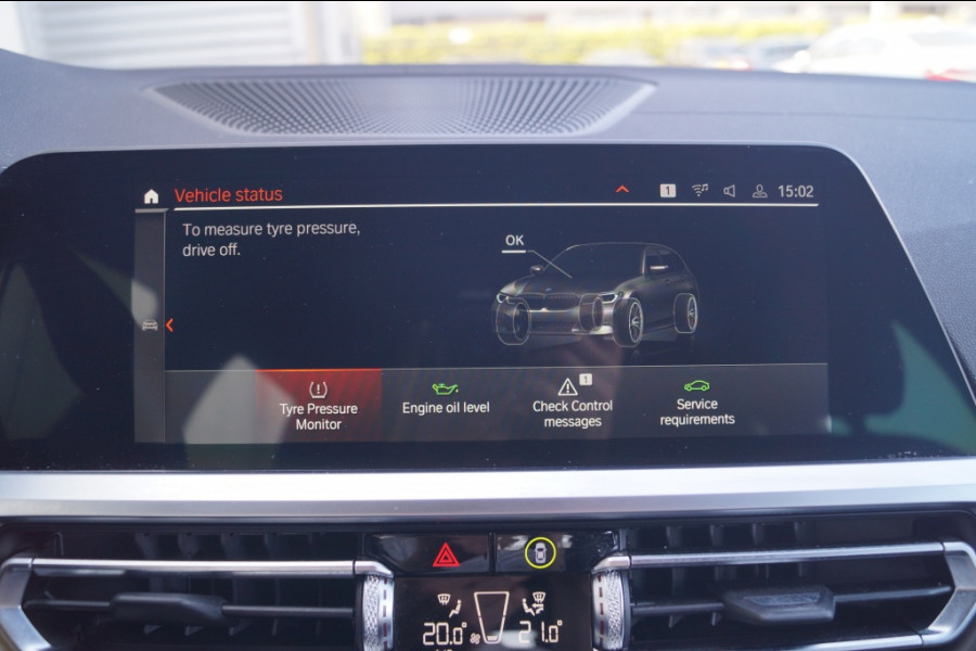 BMW 3 Serie Touring 318i High Executive Edition -LEER-CAM-NAVI-