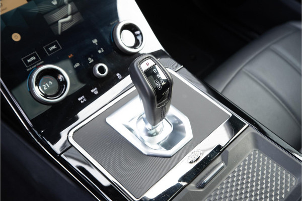 Land Rover Range Rover Evoque 1.5 P300e AWD R-Dynamic HSE Panoramadak Adapt. cruise Stuurverw. Zondag a.s. open!