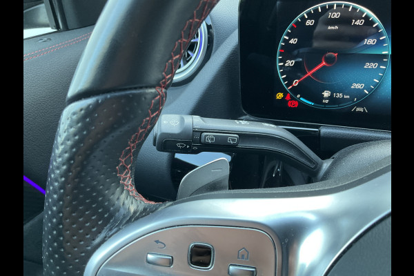 Mercedes-Benz GLA 200 164pk Solution AMG Memory Pano.dak Sfeerverl Hoogzitter Uitstraling!