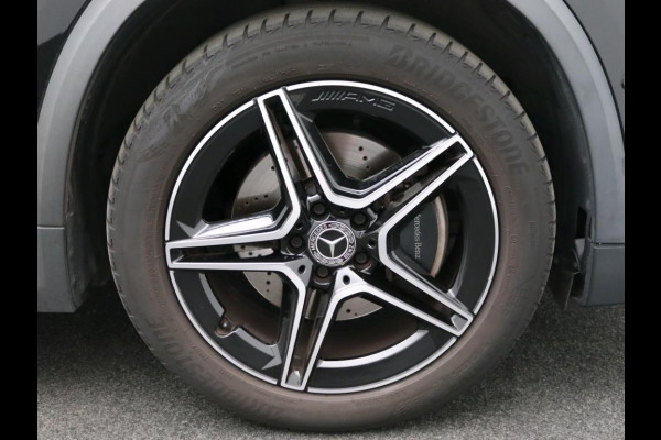 Mercedes-Benz GLA 200 164pk Solution AMG Memory Pano.dak Sfeerverl Hoogzitter Uitstraling!