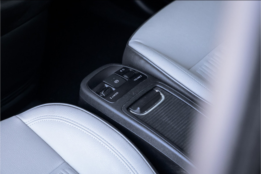 Fiat 500C La Prima 42 kWh LED - Navi