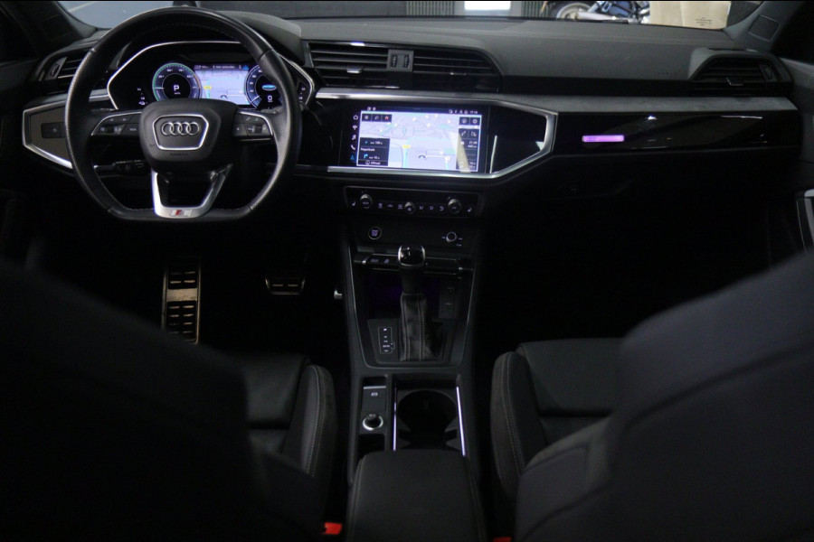 Audi Q3 Sportback 45 TFSI e S-Line PANO/SFEER/CAM/ACC/LANEASSIT/LEER/VOL