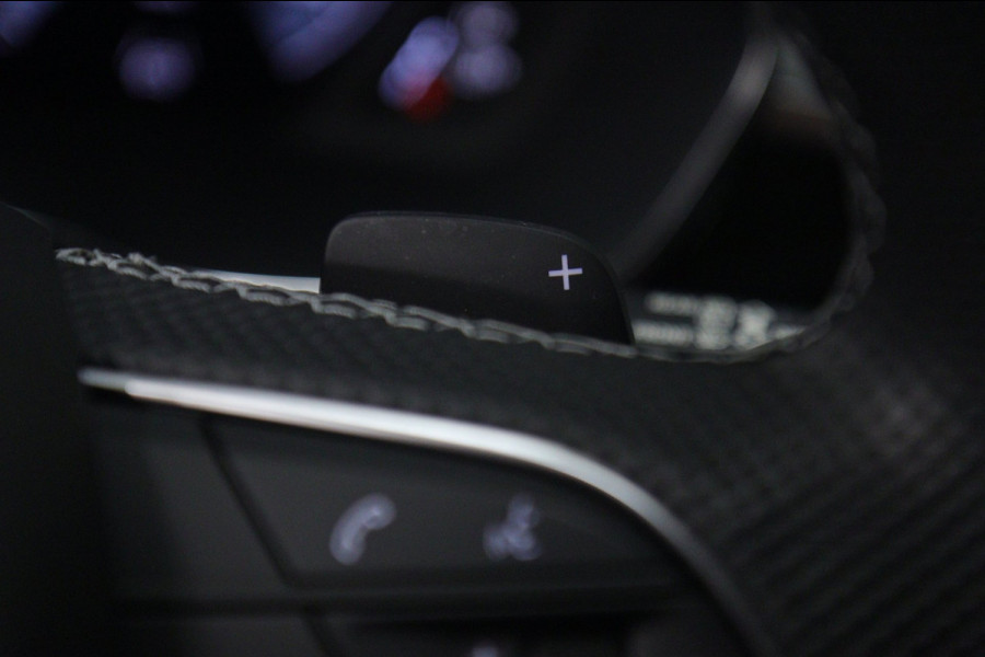 Audi Q3 Sportback 45 TFSI e S-Line PANO/SFEER/CAM/ACC/LANEASSIT/LEER/VOL