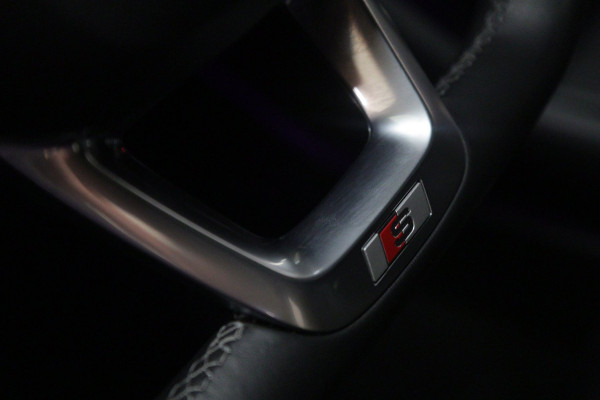 Audi Q3 Sportback 45 TFSI e S-Line PANO/SFEER/CAM/ACC/LANEASSIT/LEER/VOL