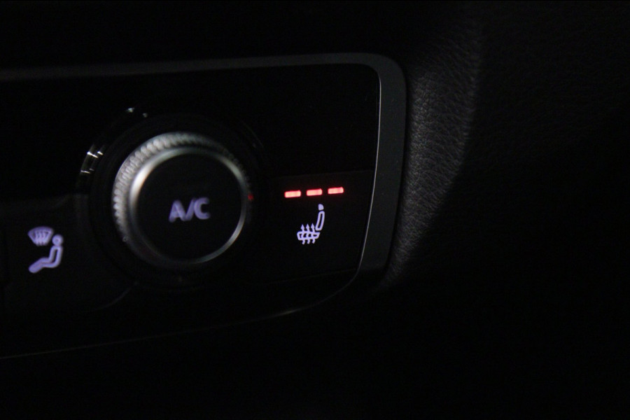 Audi Q3 Sportback 45 TFSI e S-Line PANO/SFEER/CAM/ACC/LANEASSIT/LEER/VOL