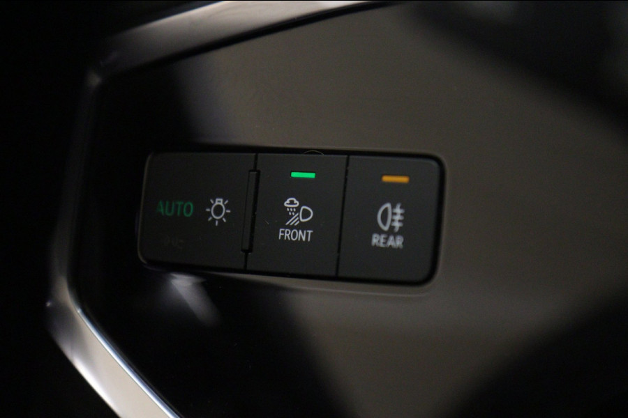 Audi Q3 Sportback 45 TFSI e S-Line PANO/SFEER/CAM/ACC/LANEASSIT/LEER/VOL