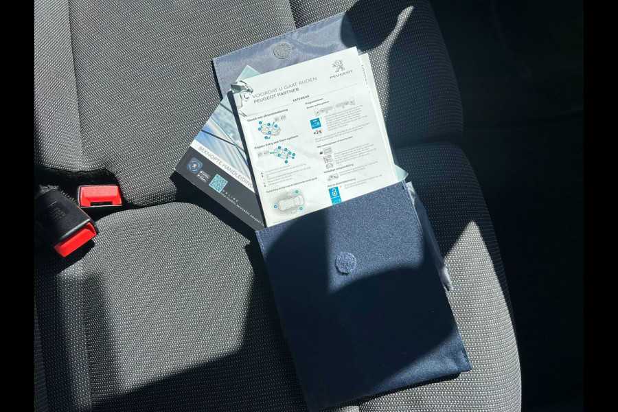 Peugeot Partner 1.5 BlueHDI Premium/airco/navi/cruise/3pers
