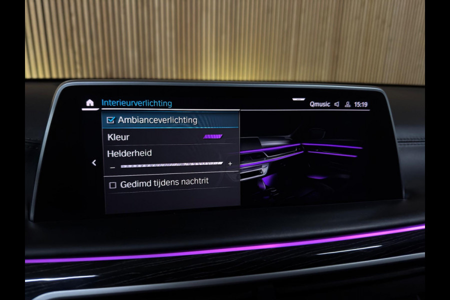 BMW 7 Serie 745e High Executive M-sport Carbon Core PANO|SOFT CLOSE|HUD|H&K|SHADOW|LASER|MASSAGE V&A|STOEL VENTILATIE