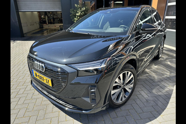 Audi Q4 e-tron 40 Launch edition Advanced Plus 77 kWh | Panoramadak | Sonos | Black optic pakket | NL-Auto |