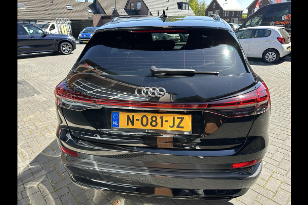 Audi Q4 e-tron 40 Launch edition Advanced Plus 77 kWh | Panoramadak | Sonos | Black optic pakket | NL-Auto |