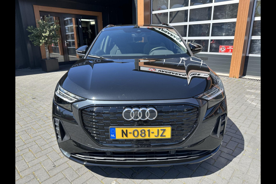 Audi Q4 e-tron 40 Launch edition Advanced Plus 77 kWh | Panoramadak | Sonos | Black optic pakket | NL-Auto |