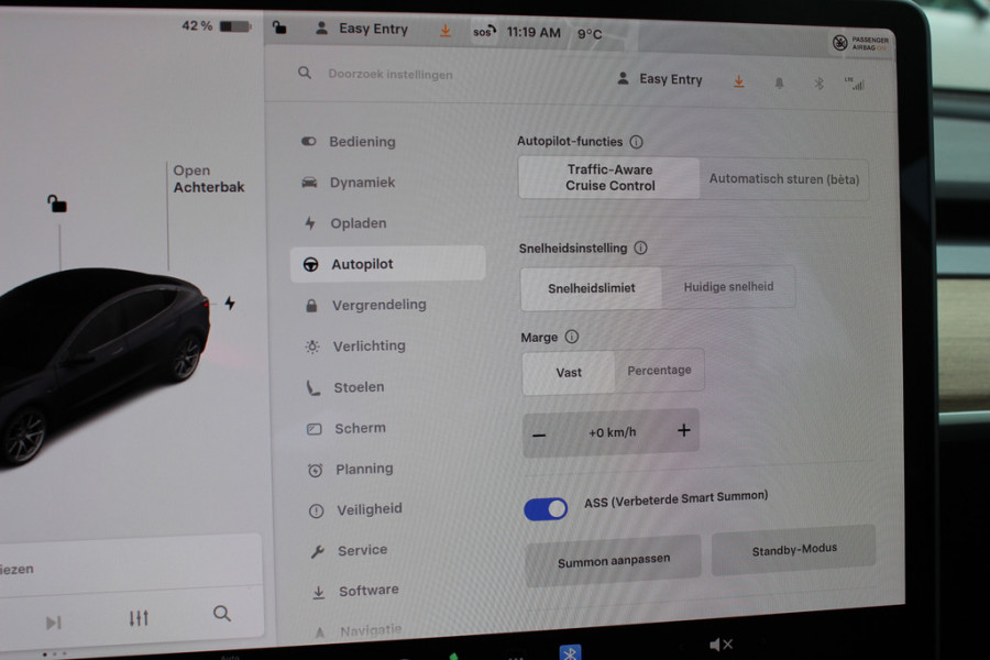 Tesla Model 3 Standard RWD Plus 60 kWh / SOH 90% / FACELIFT / Warmtepomp / Autopilot / Panoramadak / Camera / Leder / 18'' / Leder / Premium Audio