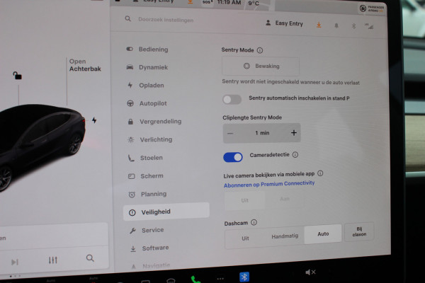 Tesla Model 3 Standard RWD Plus 60 kWh / SOH 90% / FACELIFT / Warmtepomp / Autopilot / Panoramadak / Camera / Leder / 18'' / Leder / Premium Audio