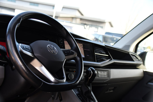 Volkswagen Transporter 2.0 TDI L1H1 30 Bulli Edition Virtual, Camera, Carplay, Stoelverwarming, 150pk, NAVI, Trekhaak, Sensoren, Uniek!