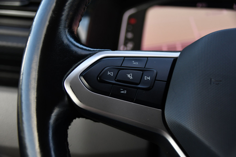 Volkswagen Transporter 2.0 TDI L1H1 30 Bulli Edition Virtual, Camera, Carplay, Stoelverwarming, 150pk, NAVI, Trekhaak, Sensoren, Uniek!