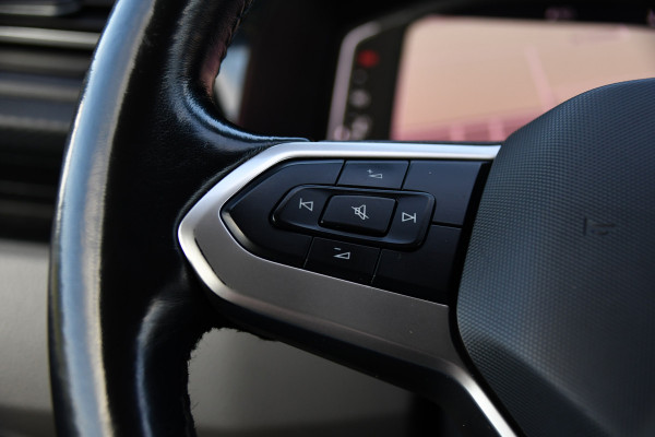 Volkswagen Transporter 2.0 TDI L1H1 30 Bulli Edition Virtual, Camera, Carplay, Stoelverwarming, 150pk, NAVI, Trekhaak, Sensoren, Uniek!