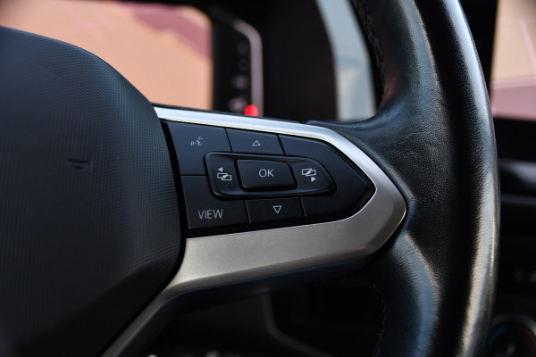 Volkswagen Transporter 2.0 TDI L1H1 30 Bulli Edition Virtual, Camera, Carplay, Stoelverwarming, 150pk, NAVI, Trekhaak, Sensoren, Uniek!