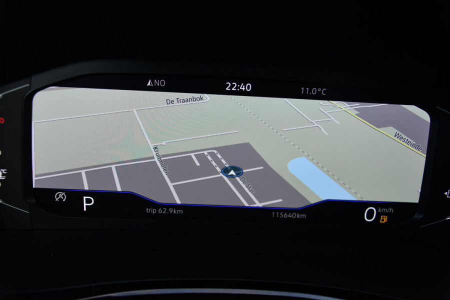 Volkswagen Transporter 2.0 TDI L1H1 30 Bulli Edition Virtual, Camera, Carplay, Stoelverwarming, 150pk, NAVI, Trekhaak, Sensoren, Uniek!