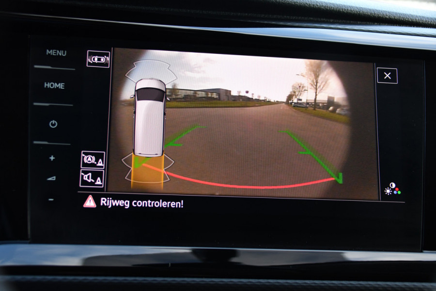 Volkswagen Transporter 2.0 TDI L1H1 30 Bulli Edition Virtual, Camera, Carplay, Stoelverwarming, 150pk, NAVI, Trekhaak, Sensoren, Uniek!