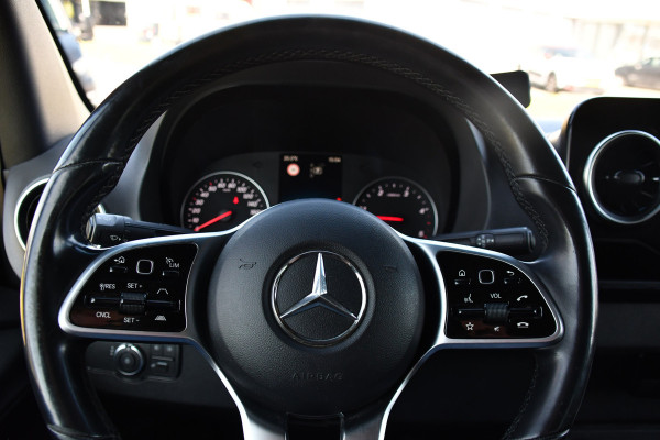 Mercedes-Benz Sprinter 319 3.0 CDI L2H1 DC PB Edition 360 Camera, Cruise, Carplay, LED, Stoelverwarming, 190pk, Automaat, Trekhaak, 3500kg Trekhaak, Standakachel,Uniek!