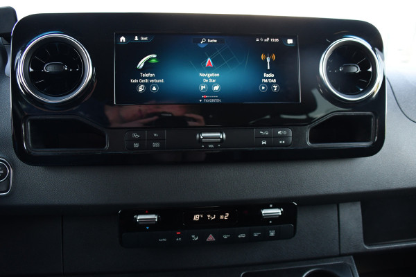 Mercedes-Benz Sprinter 319 3.0 CDI L2H1 DC PB Edition 360 Camera, Cruise, Carplay, LED, Stoelverwarming, 190pk, Automaat, Trekhaak, 3500kg Trekhaak, Standakachel,Uniek!