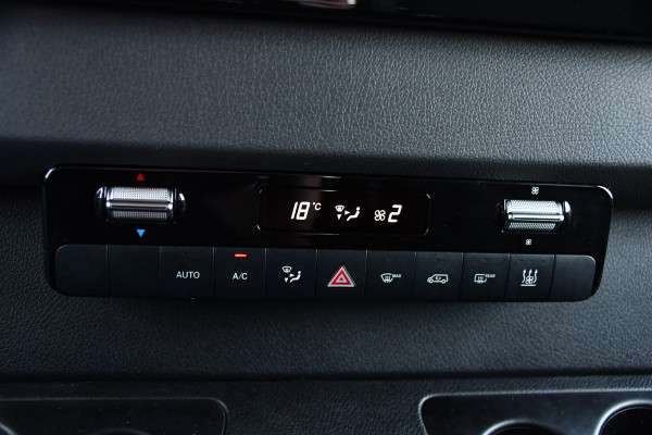 Mercedes-Benz Sprinter 319 3.0 CDI L2H1 DC PB Edition 360 Camera, Cruise, Carplay, LED, Stoelverwarming, 190pk, Automaat, Trekhaak, 3500kg Trekhaak, Standakachel,Uniek!