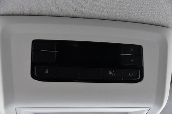 Volkswagen Transporter 2.0 TDI L2H1 30 DC 4Motion Bulli Virtual, Adaptieve Cruise, Camera, Carplay, LED, 2 x Schuifdeur, 150pk, 4x4, Automaat, Multimedia, Trekhaak, Uniek!