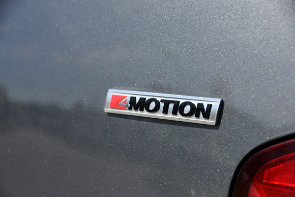Volkswagen Transporter 2.0 TDI L2H1 30 DC 4Motion Bulli Virtual, Adaptieve Cruise, Camera, Carplay, LED, 2 x Schuifdeur, 150pk, 4x4, Automaat, Multimedia, Trekhaak, Uniek!