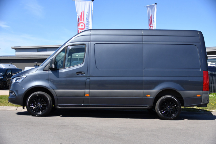 Mercedes-Benz Sprinter 319 V6 3.0 CDI L2H2 PB Edition Cruise, 360 Camera, Carplay, LED, 3500kg Trekhaak, 10,5'' Mbux, 190pk, Automaat, Voorruit verwarming, Uniek!