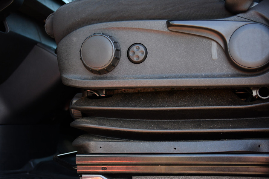 Mercedes-Benz Sprinter 319 V6 3.0 CDI L2H2 PB Edition Cruise, 360 Camera, Carplay, LED, 3500kg Trekhaak, 10,5'' Mbux, 190pk, Automaat, Voorruit verwarming, Uniek!