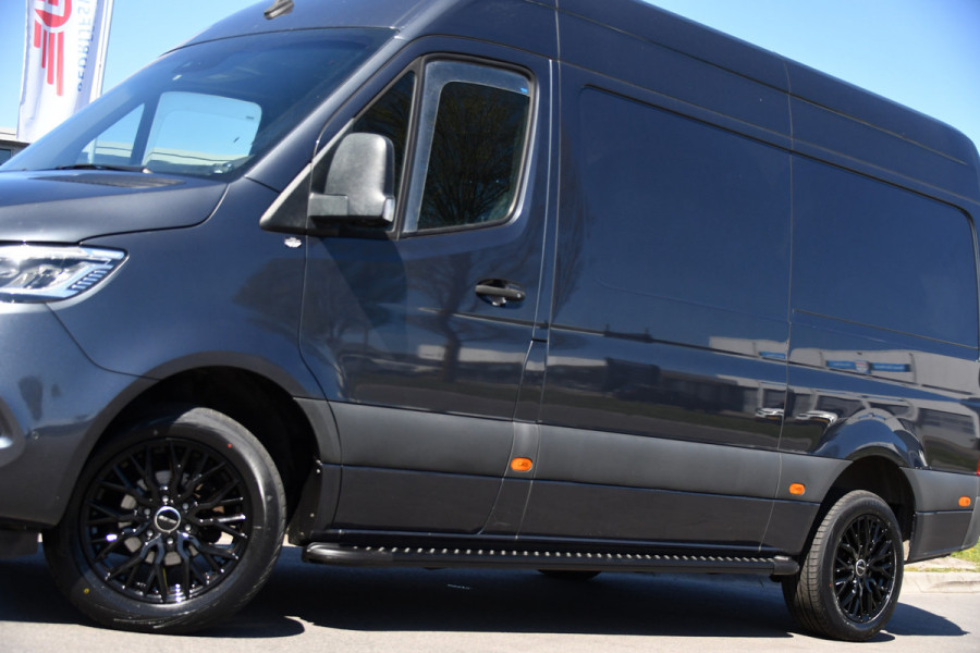 Mercedes-Benz Sprinter 319 V6 3.0 CDI L2H2 PB Edition Cruise, 360 Camera, Carplay, LED, 3500kg Trekhaak, 10,5'' Mbux, 190pk, Automaat, Voorruit verwarming, Uniek!