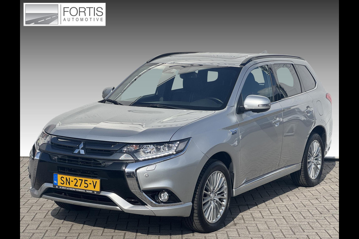 Mitsubishi Outlander 2.0 PHEV S-Edition PANODAK | LEDER | TREKHAAK