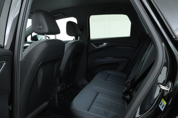 Audi Q4 e-tron 45 quattro S edition 77 kWh 265PK, S-line! Leer, Climate,